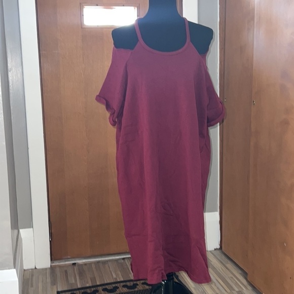 TORRID cold shoulder wine cozy fleece dress! - Picture 6 of 6